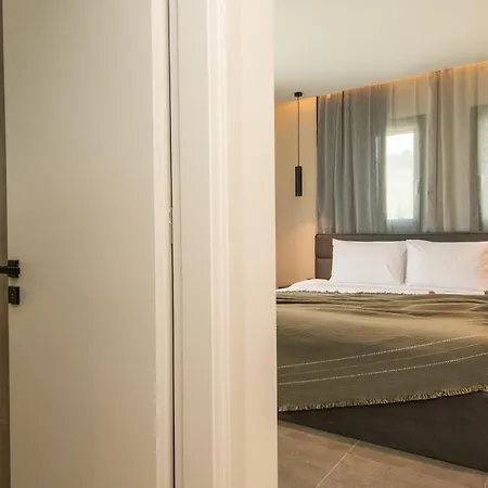 Linea Ii By Sealand * Tsilivi (Zakynthos)